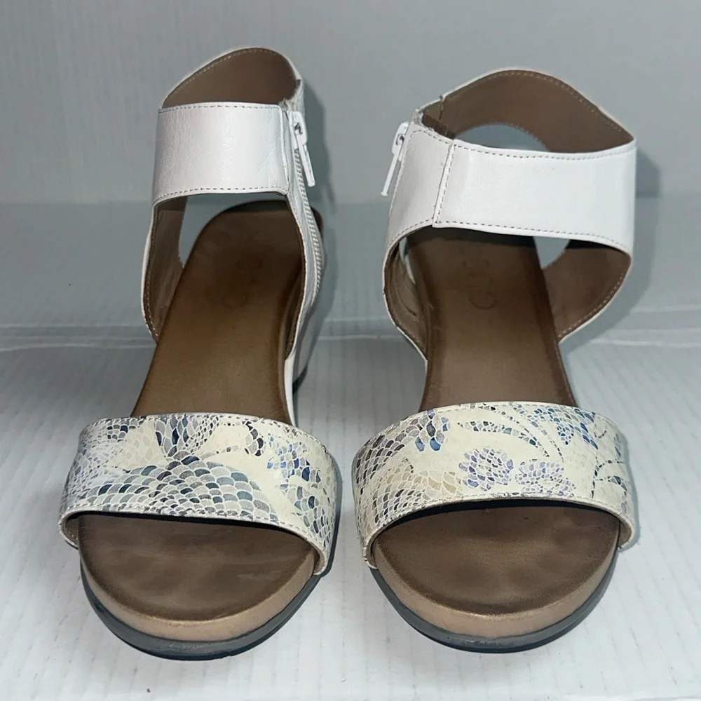 Bueno White Leather Wedge Sandals Size 37 | Metallic Detail | EUC - Picture 2 of 9